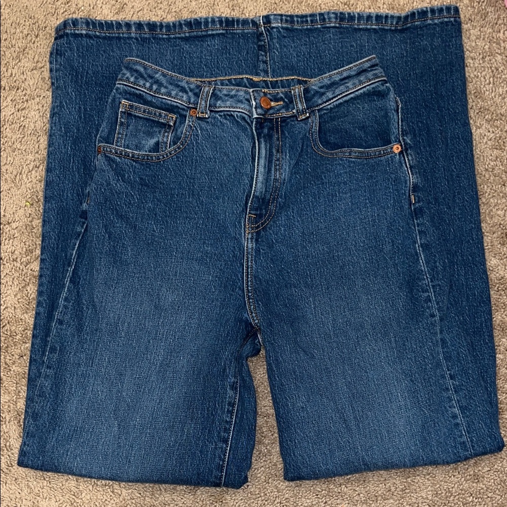 PINK VICTORIA’S SECRET medium wash baggy jeans